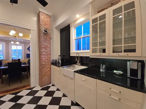 2526 Ursuline Street Galveston TX 77550