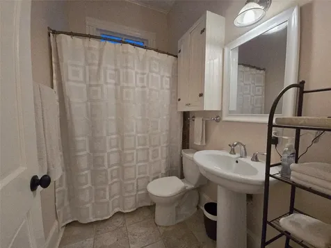 2526 Ursuline Street Galveston TX 77550