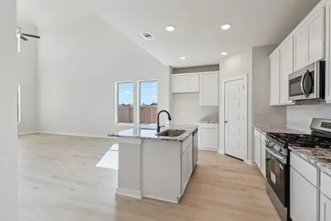 530 Tejas Village Parkway Beasley TX 77417
