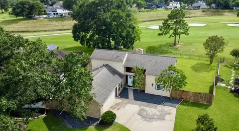 7215 Creek Crest Drive Houston TX 77095
