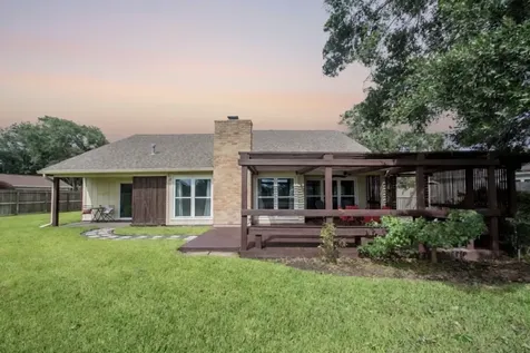 7215 Creek Crest Drive Houston TX 77095