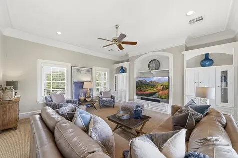 18 Dappled Sun Place The Woodlands TX 77381