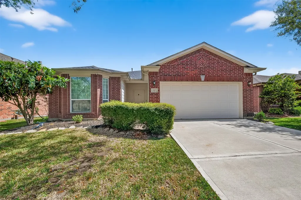 2603 Golden Creek Lane Pearland TX 77584