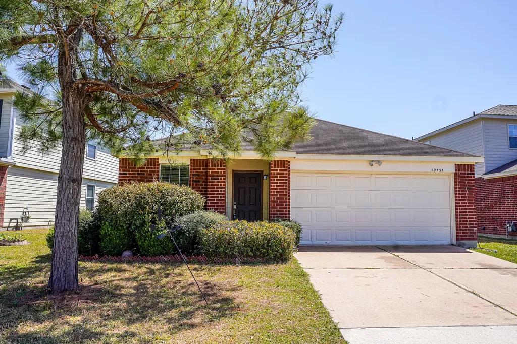 19131 Prairie Bluff Drive Cypress TX 77433