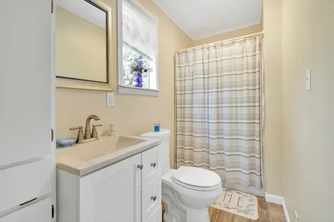 90 County Road 2852 Cleveland TX 77327
