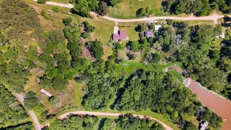 90 County Road 2852 Cleveland TX 77327