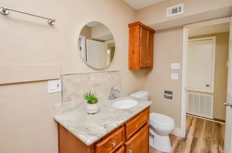 10211 Sugar Branch Drive 422 Houston TX 77036
