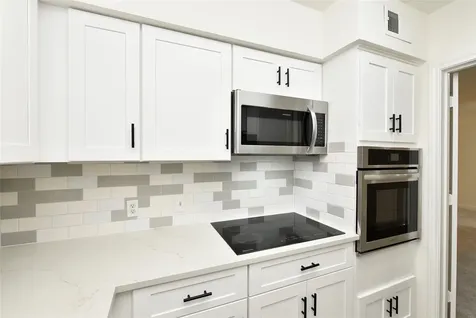2600 Bellefontaine Street A21 Houston TX 77025