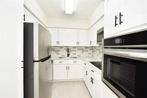 2600 Bellefontaine Street A21 Houston TX 77025