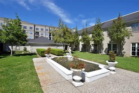 2600 Bellefontaine Street A21 Houston TX 77025