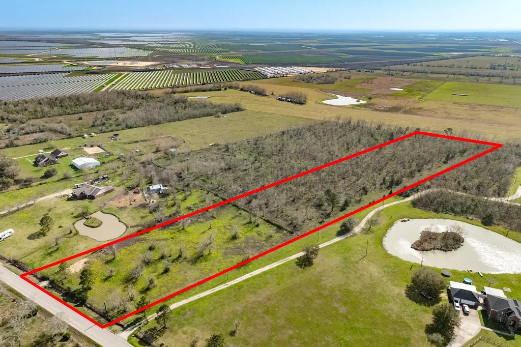 00 County Road 203 Liverpool TX 77577