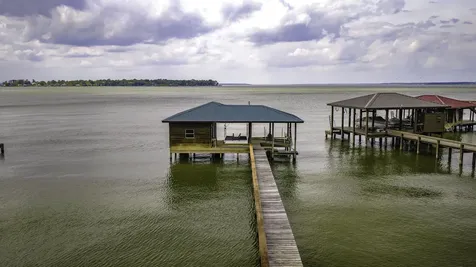 145 Island Drive Livingston TX 77351