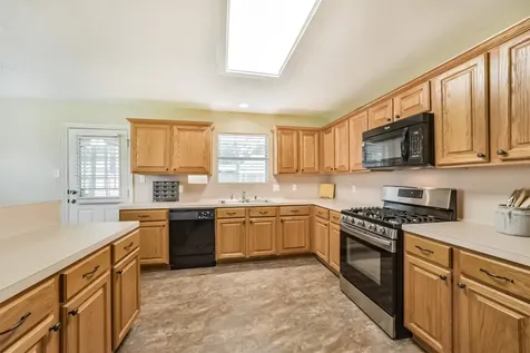 2723 Indian Mound Trail Crosby TX 77532