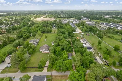 2328 Paul Quinn Street Houston TX 77091