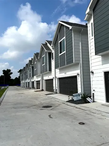 2328 Paul Quinn Street Houston TX 77091
