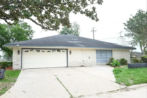 202 Coronation Drive Houston TX 77034