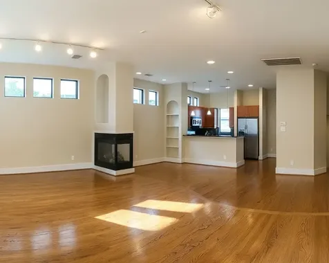 404 Parker Street Houston TX 77007