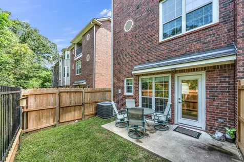 305 Holleman Drive E 1506 College Station TX 77840