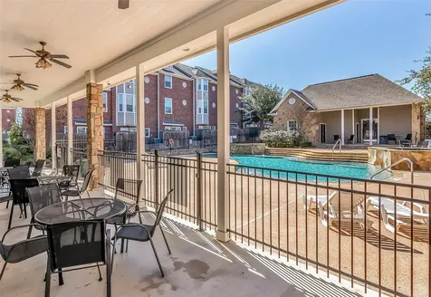 305 Holleman Drive E 1506 College Station TX 77840