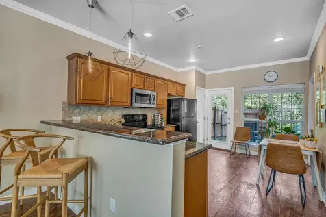 305 Holleman Drive E 1506 College Station TX 77840