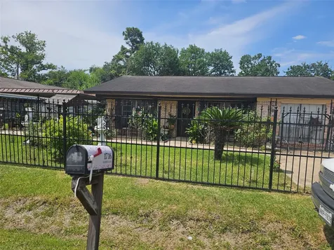 1716 Maiden Lane Richmond TX 77469