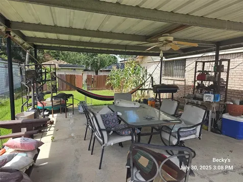 1716 Maiden Lane Richmond TX 77469