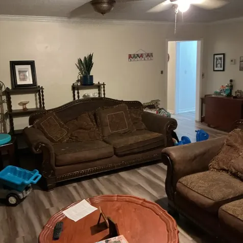 517 N Lake Avenue Eagle Lake TX 77434