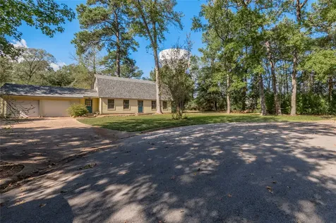 3644 Sage Street Huntsville TX 77340