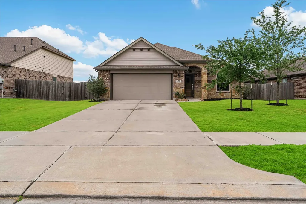 677 Summer Shores Lane La Marque TX 77568