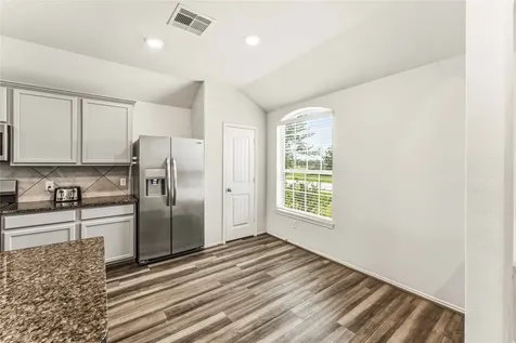 677 Summer Shores Lane La Marque TX 77568