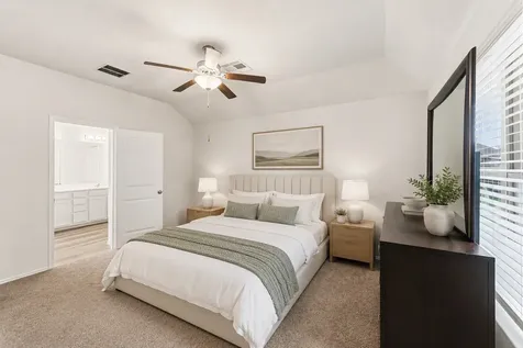 677 Summer Shores Lane La Marque TX 77568