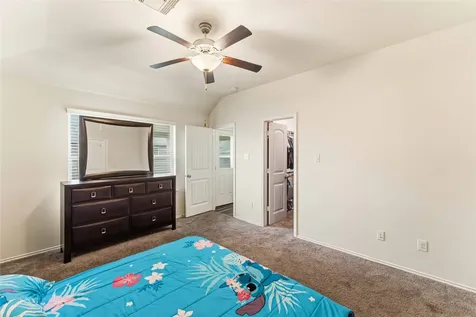 677 Summer Shores Lane La Marque TX 77568