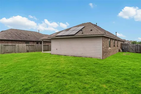 677 Summer Shores Lane La Marque TX 77568
