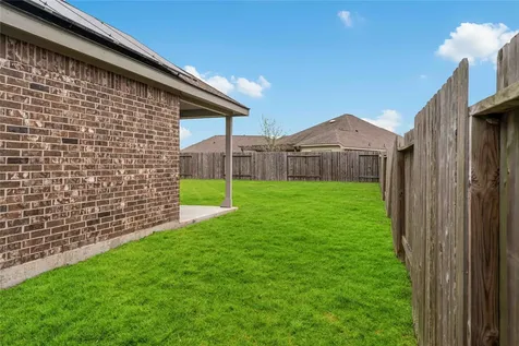 677 Summer Shores Lane La Marque TX 77568
