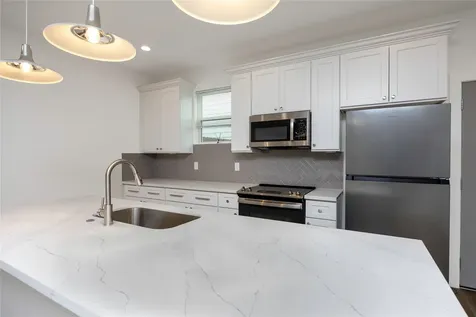 2753 Redrock Street B Houston TX 77088