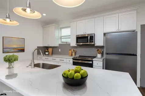 2753 Redrock Street B Houston TX 77088