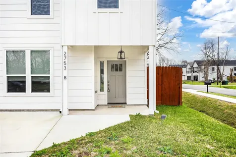 2753 Redrock Street B Houston TX 77088