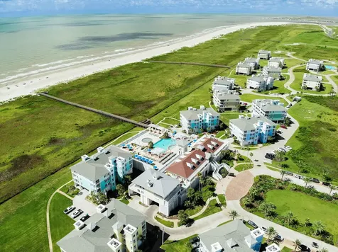 4221 Grassy Pointe Drive 203 Galveston TX 77554