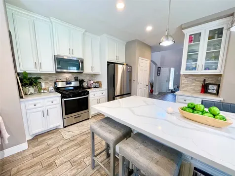 6713 Hidden Colony Lane Dickinson TX 77539