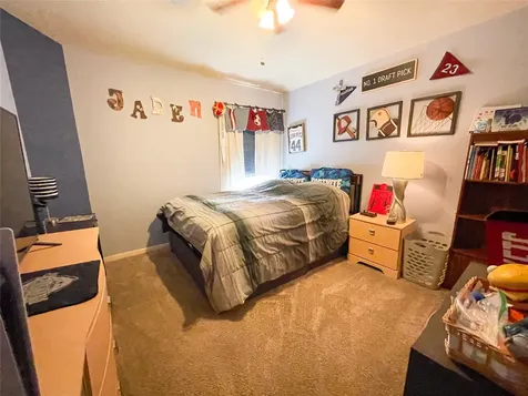 6713 Hidden Colony Lane Dickinson TX 77539