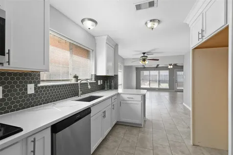 11431 Bethnal Green Drive Houston TX 77066