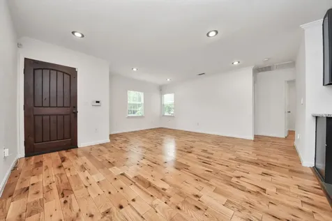 5118 Ditmas Lane Houston TX 77021