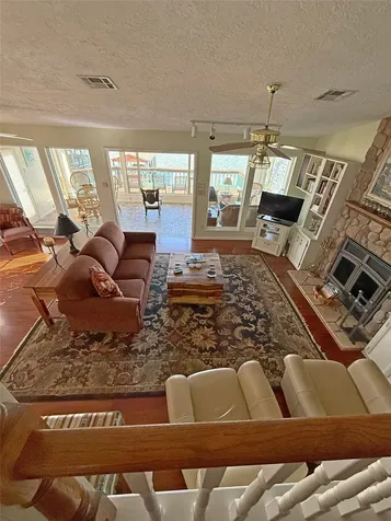 428 Dove Island Livingston TX 77351