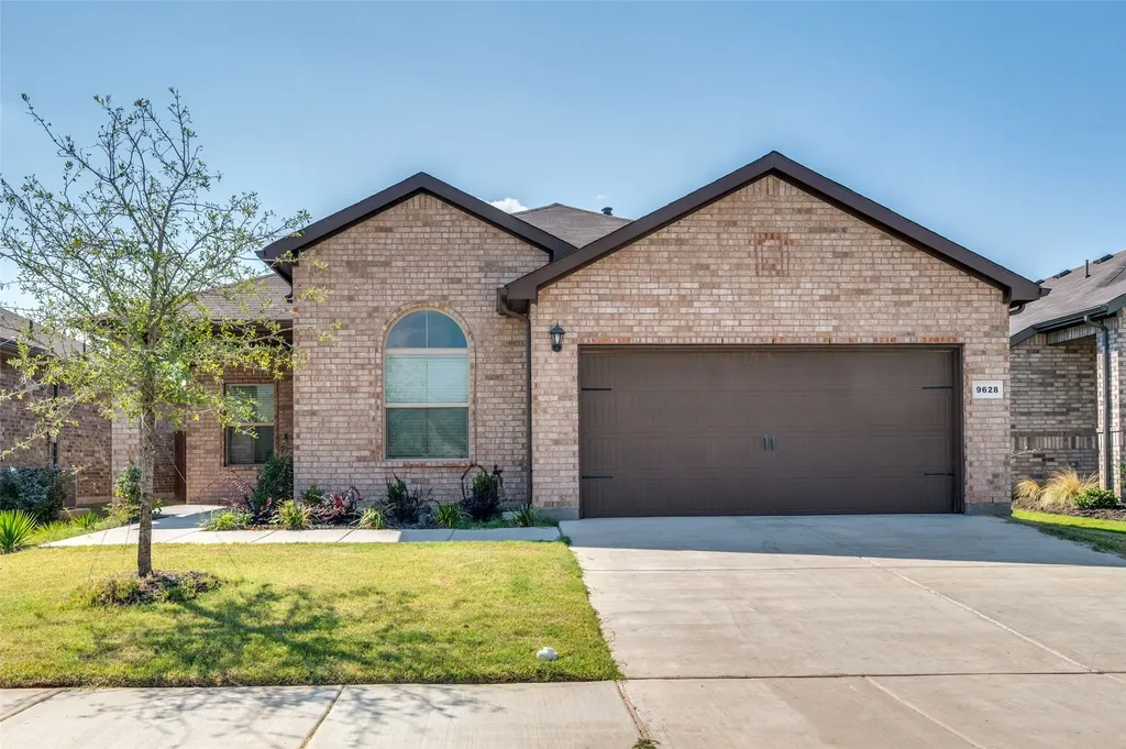 9628 Austin Hollow Road Crowley TX 76036