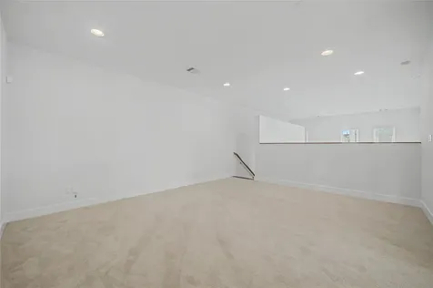 5519 Paraiso Place Houston TX 77091