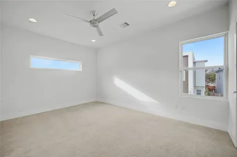 5519 Paraiso Place Houston TX 77091