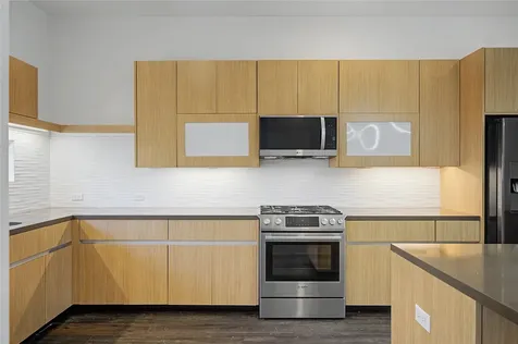5519 Paraiso Place Houston TX 77091