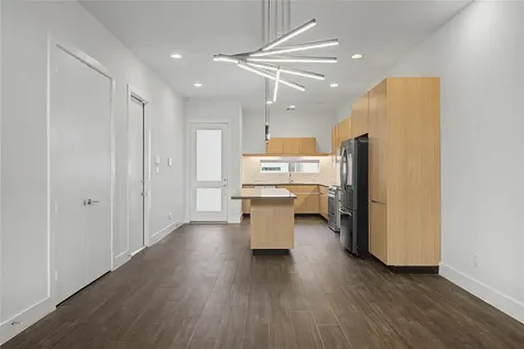 5519 Paraiso Place Houston TX 77091