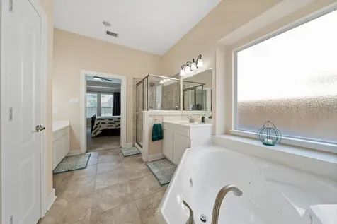 14710 Castle Cove Lane Houston TX 77044