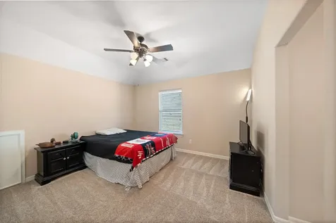 14710 Castle Cove Lane Houston TX 77044